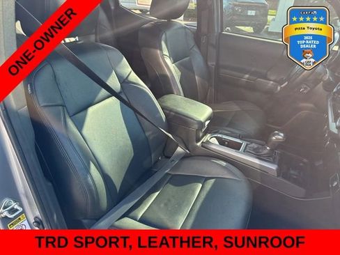 Certified 2016 Toyota Tacoma TRD Sport w/ Premium & Technology Package RWD image 13