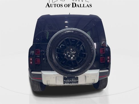 Used 2025 Land Rover Defender 110 S image 7