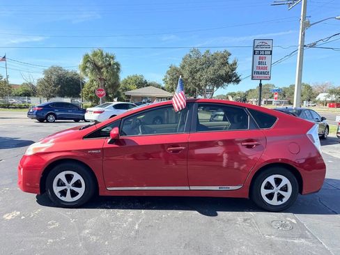 Used 2013 Toyota Prius image 4