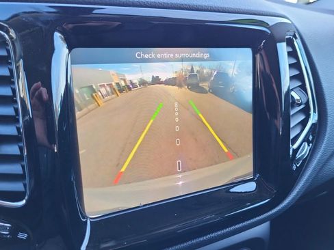 Used 2019 Jeep Compass Limited image 22