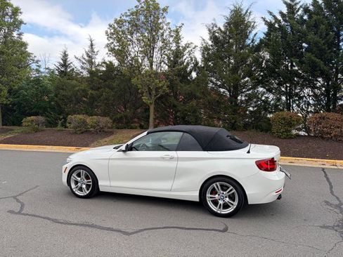 Used 2016 BMW 228i Convertible RWD image 3