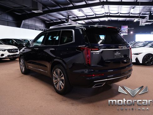 Used 2021 Cadillac XT6 Premium Luxury FWD image 5