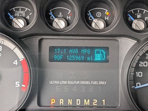 Used 2011 Ford F250 XLT w/ XLT Interior Pkg AWD/4WD image 30