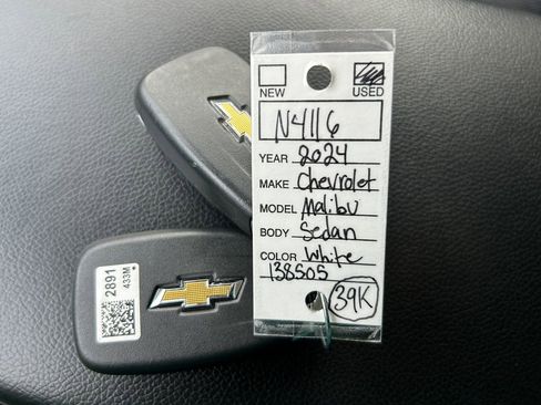 Used 2024 Chevrolet Malibu LS image 35