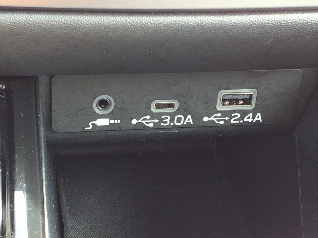 Used 2024 Subaru Outback Limited XT AWD/4WD image 21