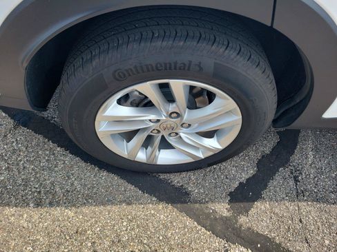 Used 2025 Buick Envista Preferred w/ Convenience I Package FWD image 5