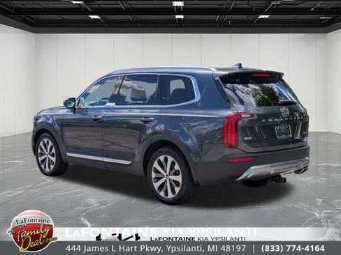 Used 2021 Kia Telluride EX w/ EX Premium Package AWD/4WD image 3