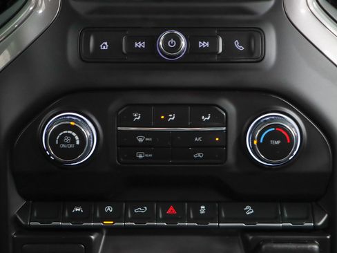 Used 2023 Chevrolet Silverado 1500 Custom Trail Boss w/ LPO, Dark Essentials Package AWD/4WD image 20