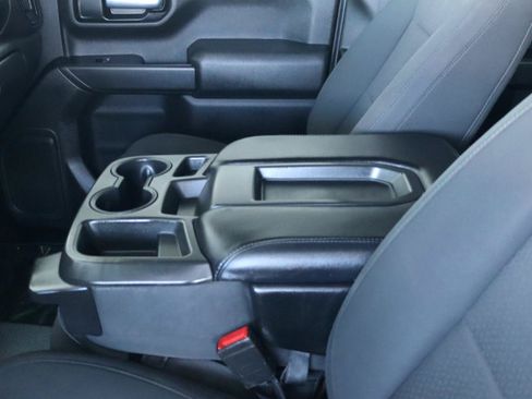 Used 2020 GMC Sierra 1500 4x4 Crew Cab w/ Fleet Convenience Package image 17