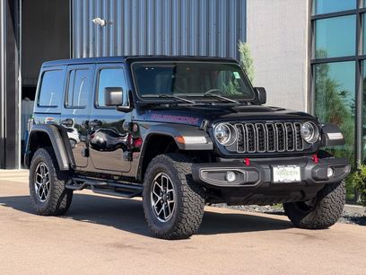 Used 2025 Jeep Wrangler Unlimited Rubicon w/ Convenience Group