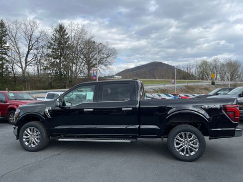 New 2026 Ford F150 Lariat w/ Equipment Group 502A High image 6