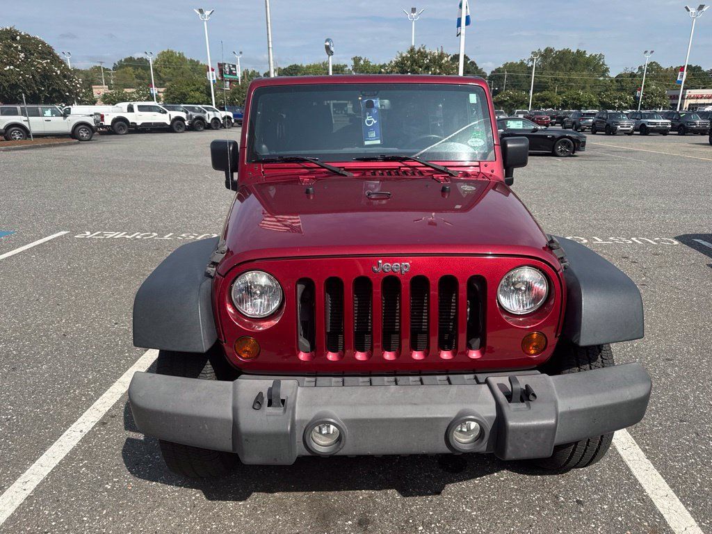 Used 2013 Jeep Wrangler Unlimited Sport AWD/4WD image 3