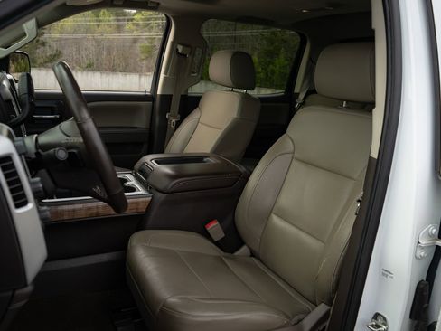 Used 2015 GMC Sierra 1500 SLT w/ Driver Alert Package image 15