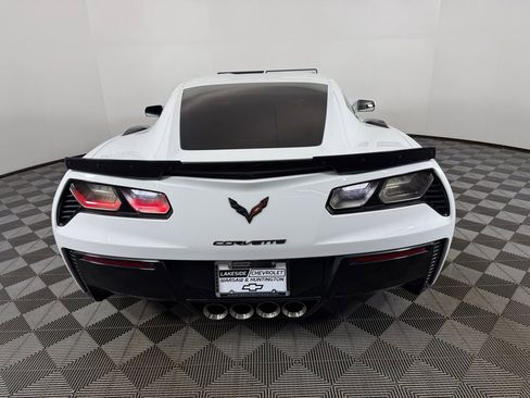 Used 2016 Chevrolet Corvette Z06 w/ 3LZ Preferred Equipment Group image 5