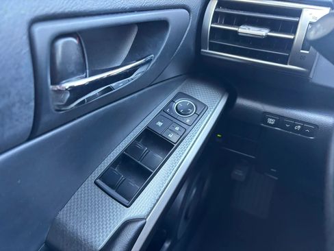 Used 2015 Lexus IS 350 w/ F-Sport Package RWD image 15