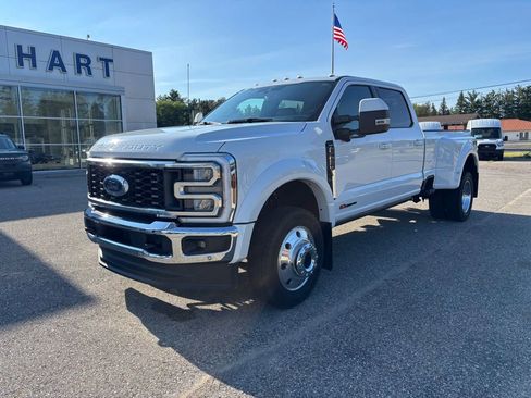 Used 2024 Ford F450 Lariat w/ Lariat Ultimate Package AWD/4WD image 7