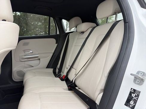 Certified 2024 Mercedes-Benz GLA 250 4MATIC image 12