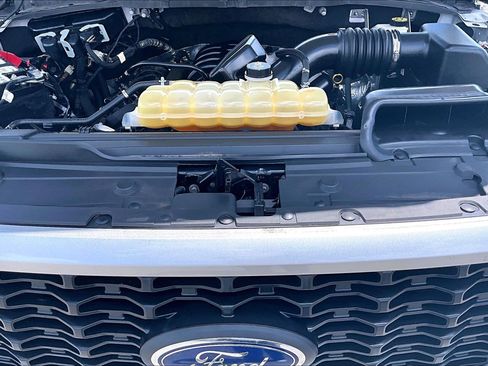 Used 2022 Ford F150 XL w/ STX Appearance Package AWD/4WD image 10