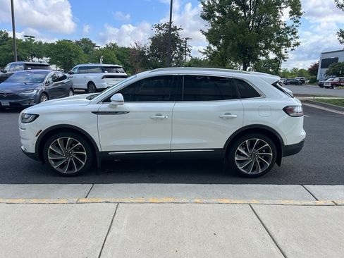 Certified 2023 Lincoln Nautilus Reserve AWD/4WD image 6