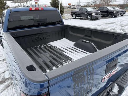 Used 2018 GMC Sierra 1500 SLE image 27