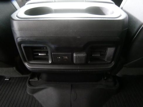 Used 2020 Chevrolet Silverado 1500 LT Trail Boss image 20