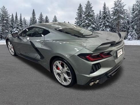 Used 2023 Chevrolet Corvette Stingray Coupe w/ Z51 Performance Package image 3