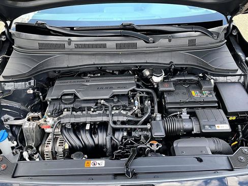 Used 2023 Hyundai Kona SEL FWD image 11