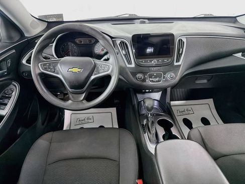 Used 2022 Chevrolet Malibu LS FWD image 21