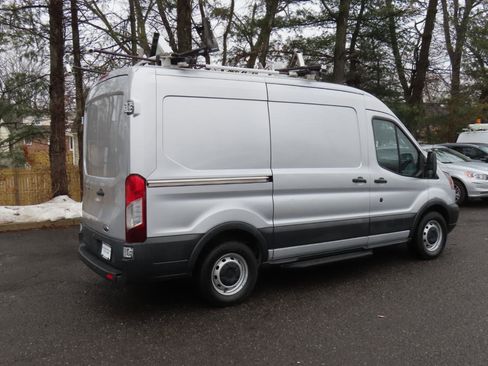 Used 2017 Ford Transit 150 130 Medium Roof image 20