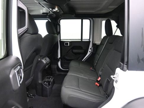 Used 2020 Jeep Wrangler Unlimited Sport S AWD/4WD image 31