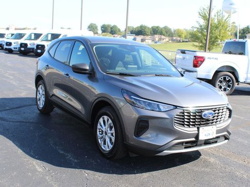 New 2026 Ford Escape Active w/ Cold Weather Package image 7