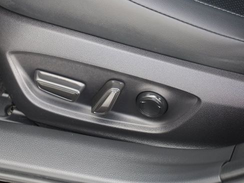 Used 2026 Toyota Prius XLE image 12