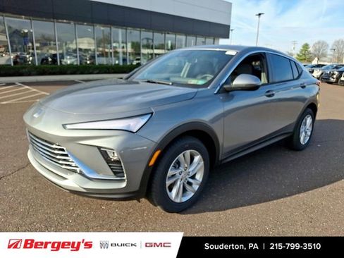 New 2026 Buick Envista Preferred FWD image 2