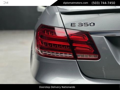 Used 2015 Mercedes-Benz E 350 Sedan image 16