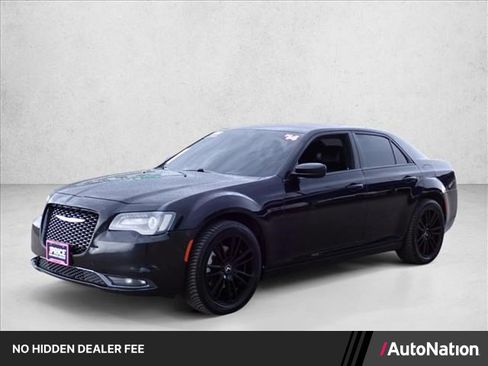 Used 2019 Chrysler 300 S AWD/4WD image 1