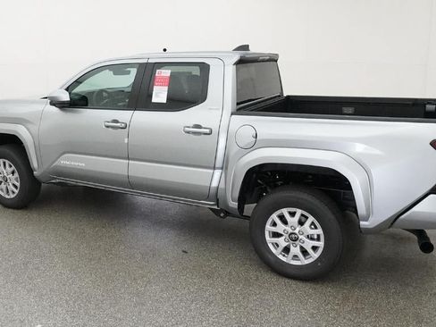 New 2026 Toyota Tacoma SR5 AWD/4WD image 4