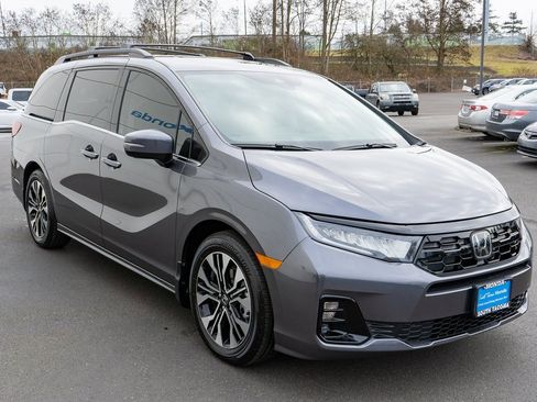 New 2026 Honda Odyssey Elite image 4
