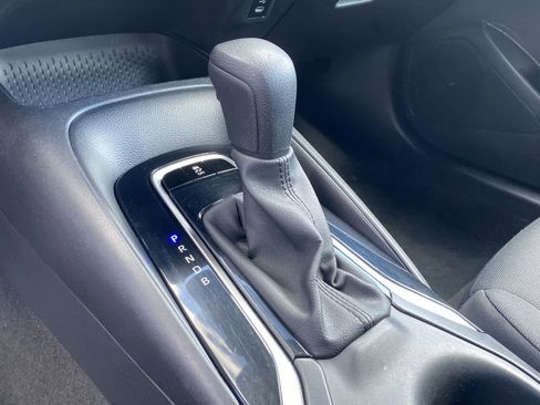 Used 2024 Toyota Corolla LE FWD image 31