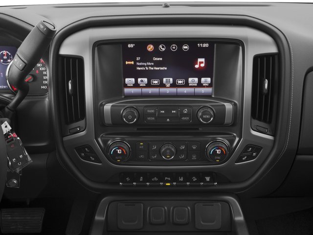 Used 2017 GMC Sierra 2500 Denali w/ Suspension Package, Off-Road AWD/4WD image 13