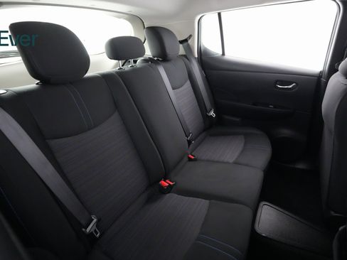 Used 2020 Nissan Leaf SV Plus image 10