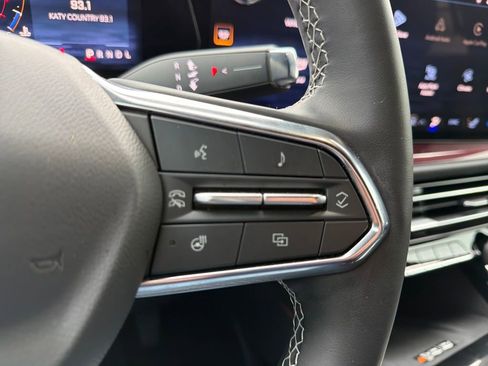 Used 2024 Chevrolet Traverse Z71 w/ Enhanced Driving Package image 19