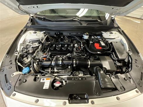 Used 2022 Honda Accord LX image 26