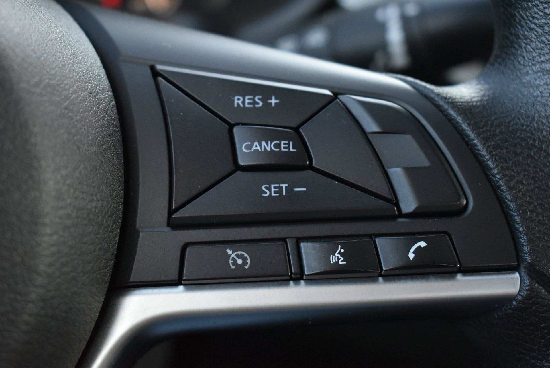 Used 2025 Nissan Altima 2.5 SV FWD image 20