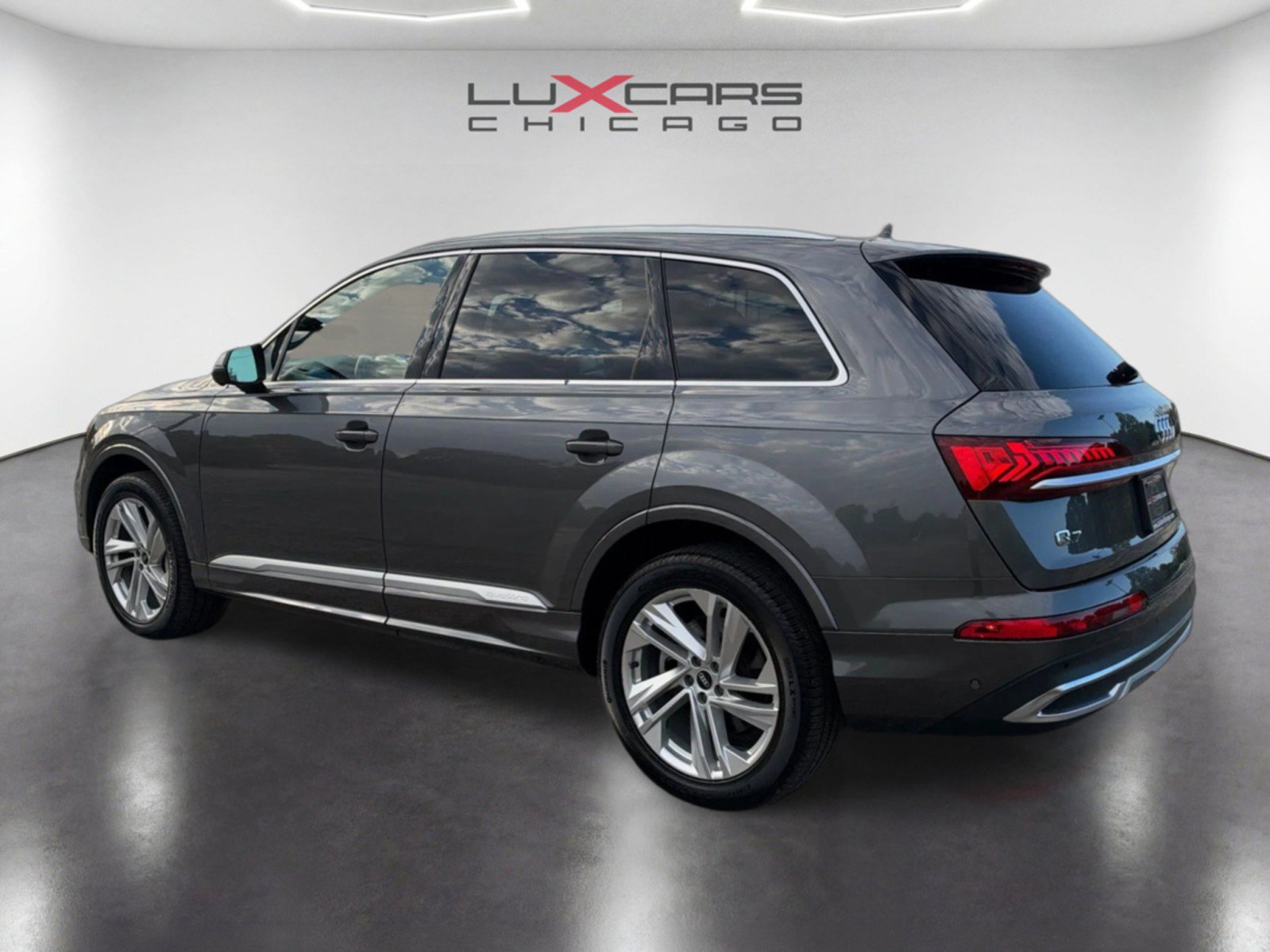 Used 2021 Audi Q7 2.0T Premium Plus w/ Premium Plus Package AWD/4WD image 7