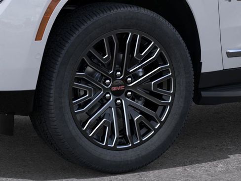 New 2026 GMC Yukon Elevation image 33