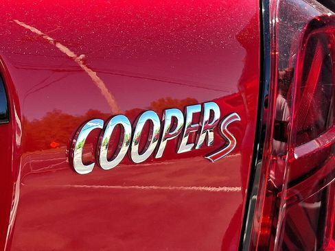 Used 2023 MINI Cooper Countryman S w/ Signature Upholstery Package AWD/4WD image 9