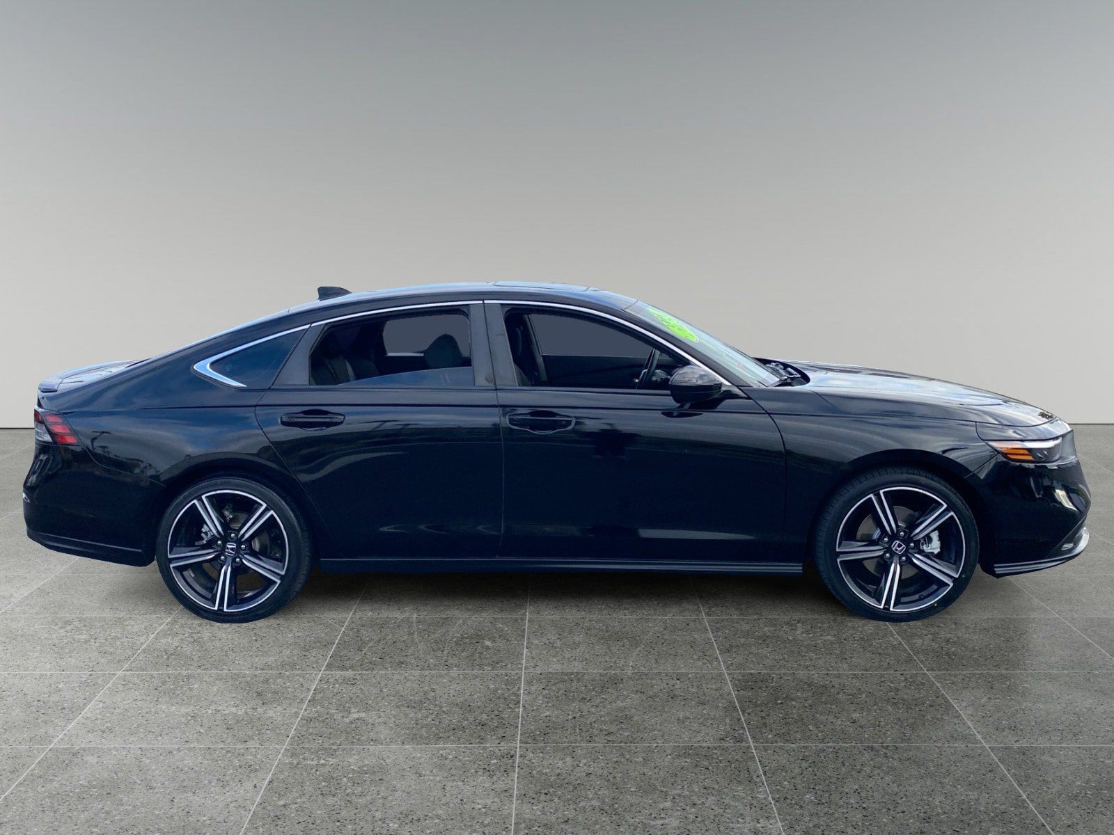 Used 2023 Honda Accord Sport image 6