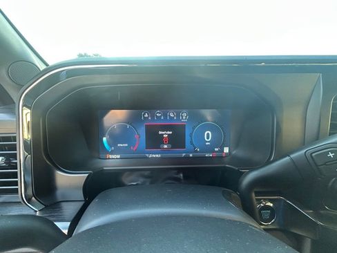 New 2026 Ford F250 Lariat w/ Black Appearance Package image 40