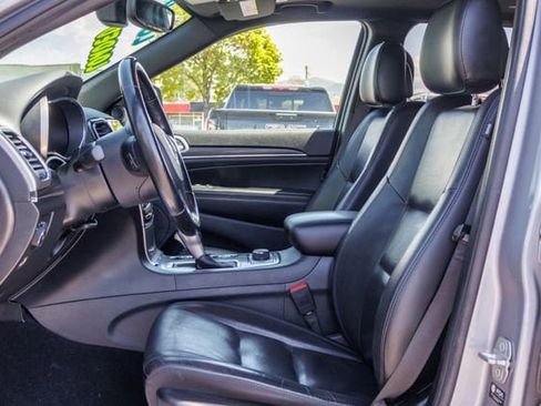 Used 2021 Jeep Grand Cherokee Limited AWD/4WD image 6