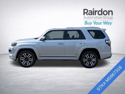 Used 2021 Toyota 4Runner Limited AWD/4WD image 4